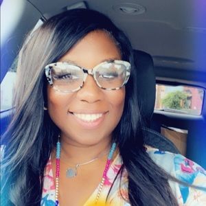 Meet your Posher, Vanetta